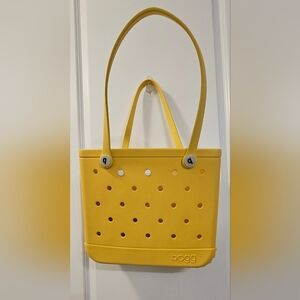 Baby Bogg bag . Yellow